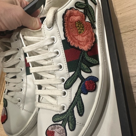 Gucci sneakers size 37 - Picture 4 of 9